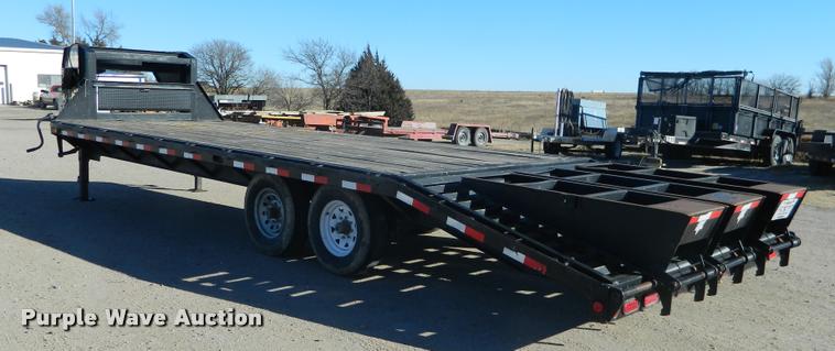 image for item J5011 2009 PJ equipment trailer