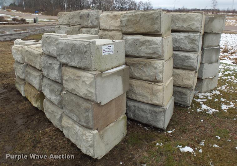 image for item J5459 (92) concrete blocks