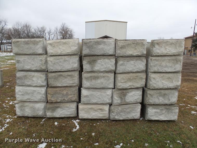image for item J5459 (92) concrete blocks