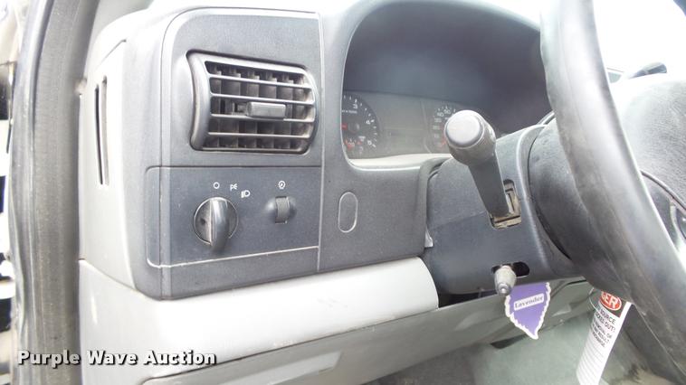 image for item J5734 2006 Ford F450 Super Duty SuperCab utility truck