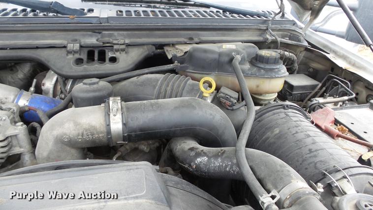 image for item J5734 2006 Ford F450 Super Duty SuperCab utility truck