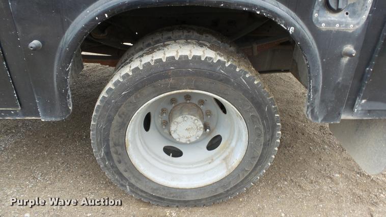 image for item J5734 2006 Ford F450 Super Duty SuperCab utility truck