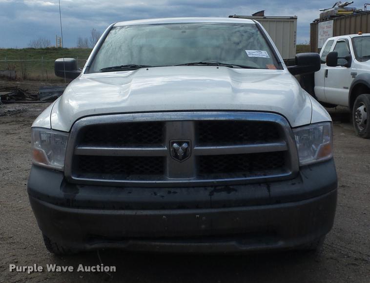 image for item J5735 2009 Dodge Ram 1500 Quad Cab pickup truck