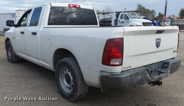 image for item J5735 2009 Dodge Ram 1500 Quad Cab pickup truck