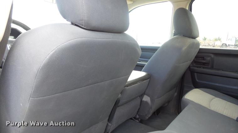 image for item J5735 2009 Dodge Ram 1500 Quad Cab pickup truck