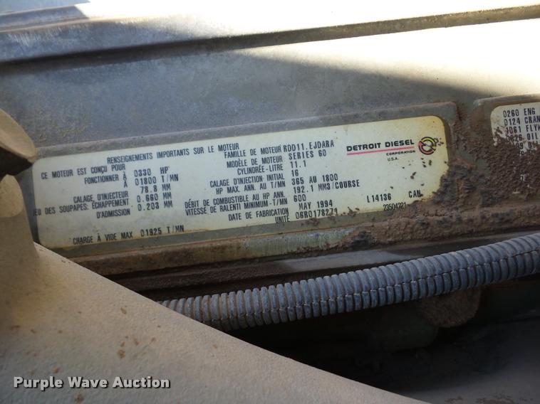 image for item J8676 1995 International 9200 dump truck