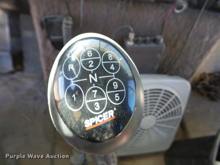 image for item J8676 1995 International 9200 dump truck