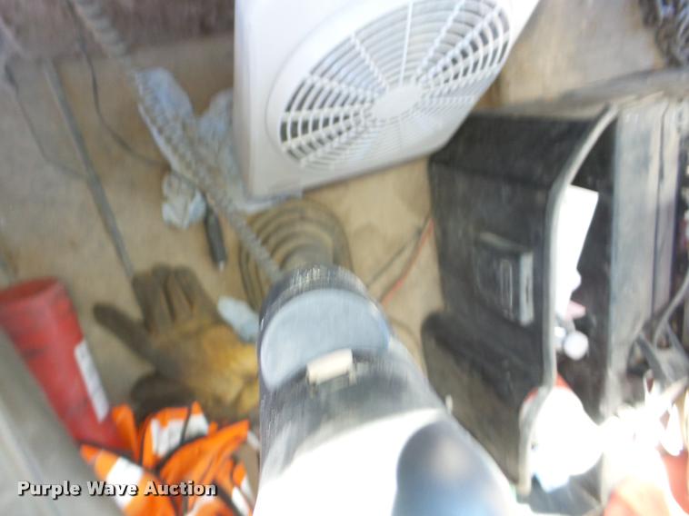 image for item J8676 1995 International 9200 dump truck