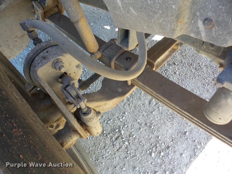 image for item J8677 1993 International 9400 dump truck