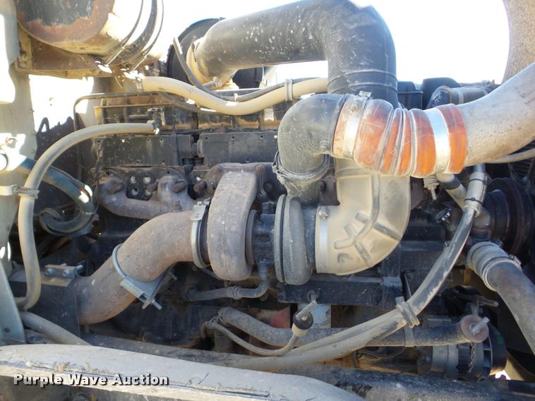 image for item J8677 1993 International 9400 dump truck