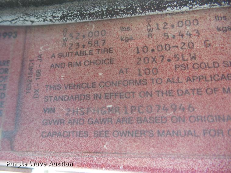 image for item J8677 1993 International 9400 dump truck