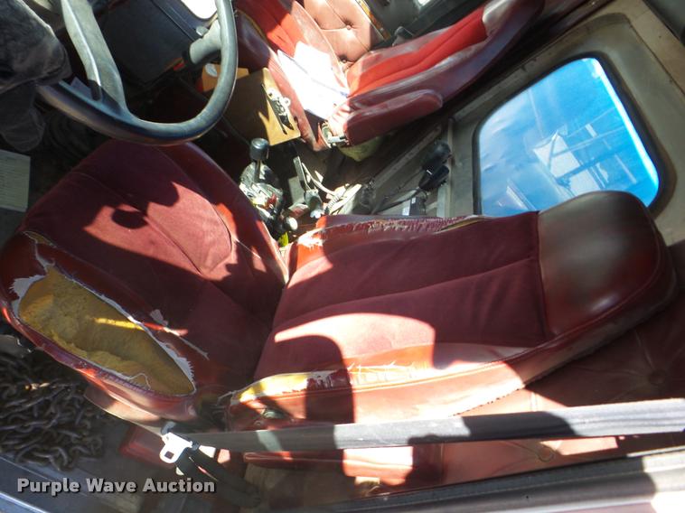 image for item J8677 1993 International 9400 dump truck