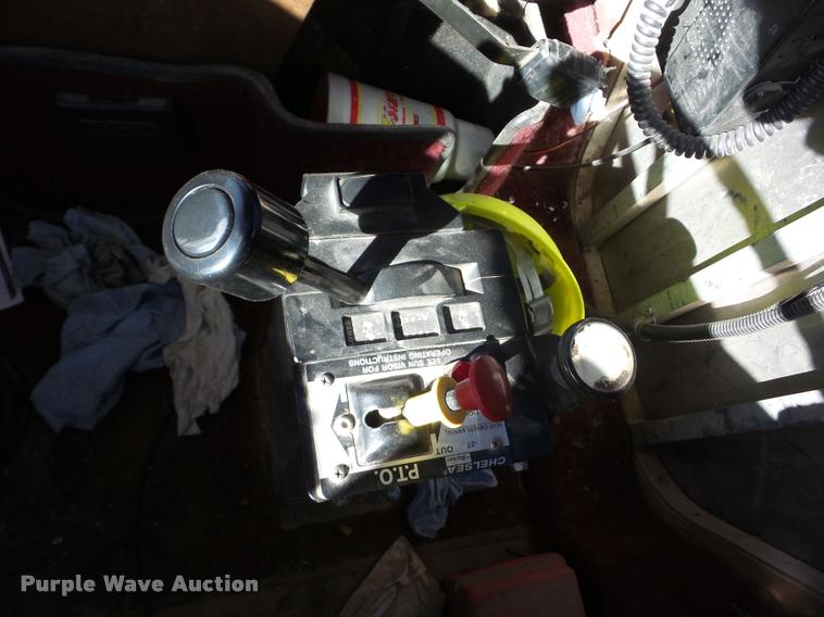 image for item J8677 1993 International 9400 dump truck