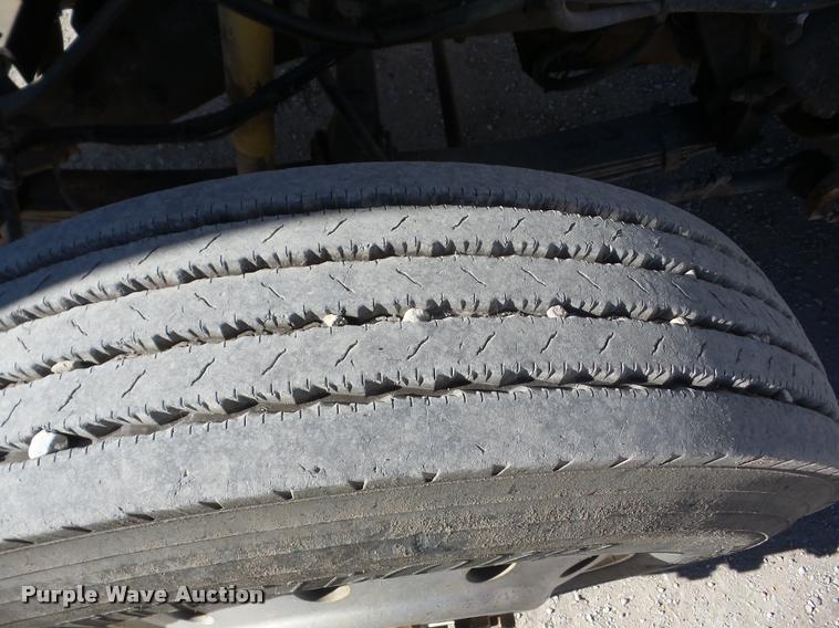 image for item J8678 1985 Kenworth W900L dump truck