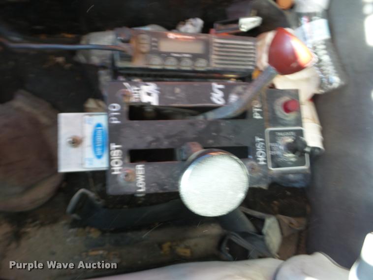 image for item J8678 1985 Kenworth W900L dump truck