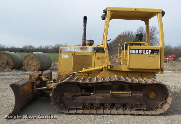 image for item J8683 1995 John Deere 650G LGP Series IV dozer