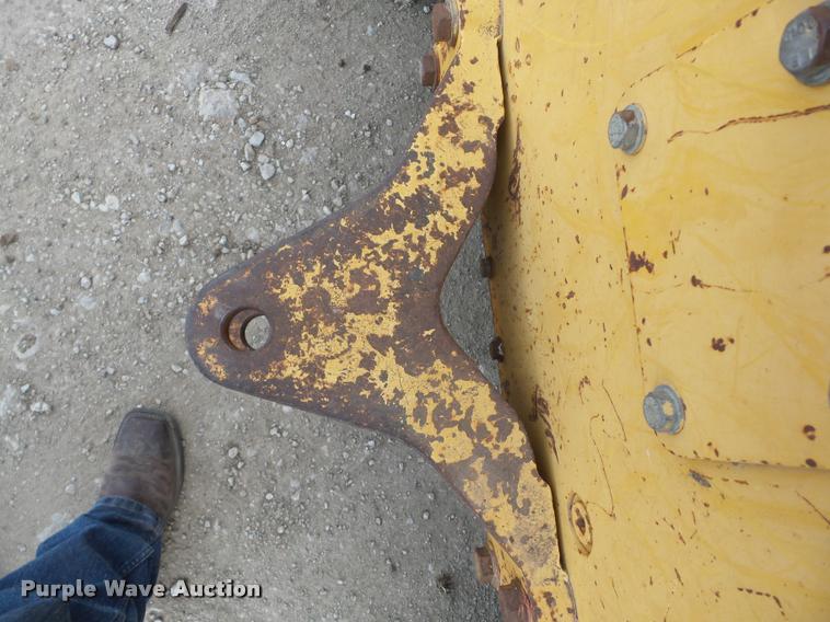 image for item J8683 1995 John Deere 650G LGP Series IV dozer