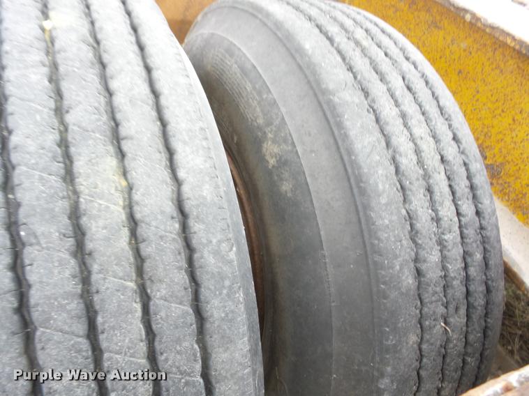 image for item J8684 1980 Load King PCS252 equipment trailer