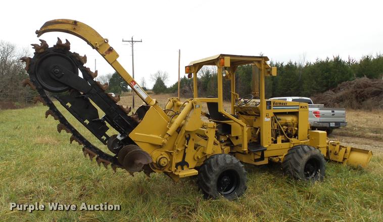 image for item K1014 Vermeer M475 trencher