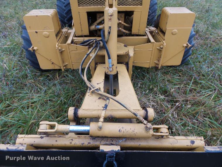 image for item K1014 Vermeer M475 trencher