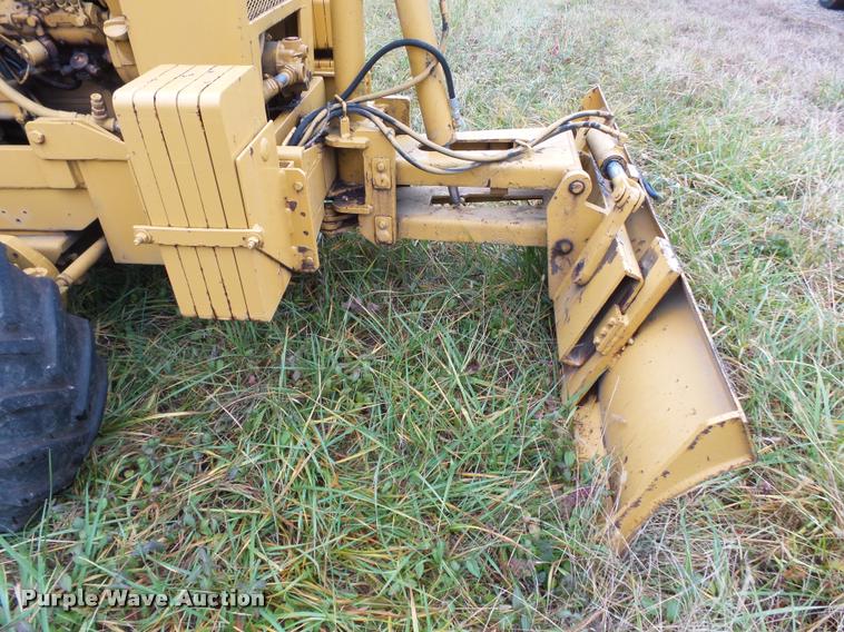 image for item K1014 Vermeer M475 trencher