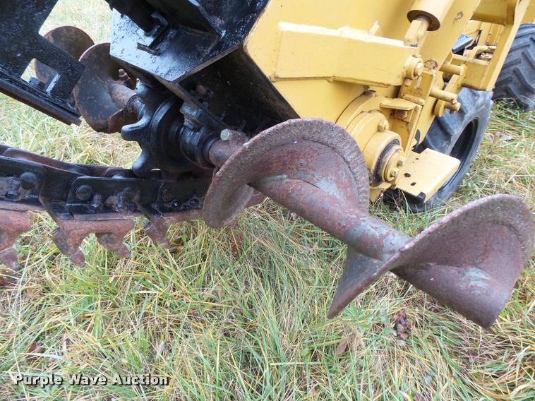 image for item K1014 Vermeer M475 trencher
