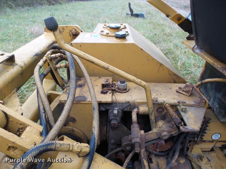 image for item K1014 Vermeer M475 trencher