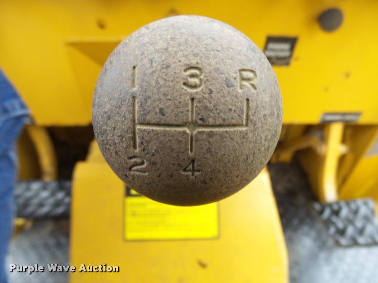 image for item K1014 Vermeer M475 trencher