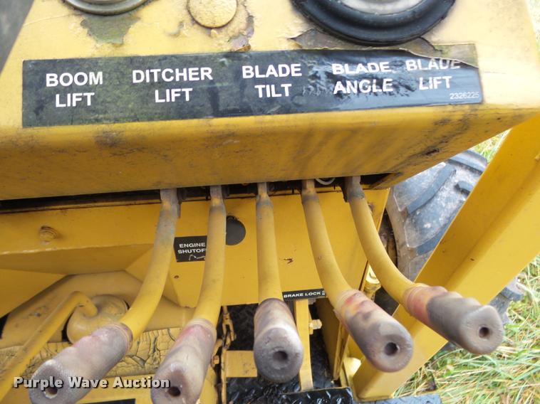 image for item K1014 Vermeer M475 trencher