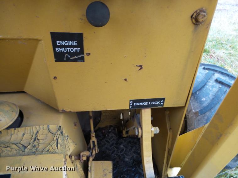 image for item K1014 Vermeer M475 trencher