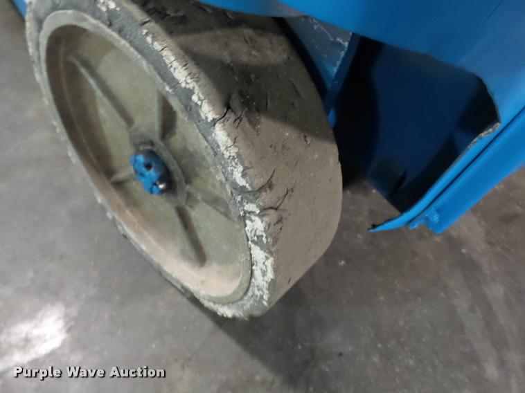 image for item K3415 Up Right TM12 scissor lift