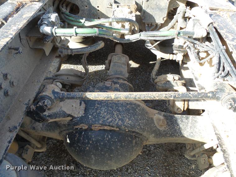 image for item K3421 2000 Sterling A9500 semi truck