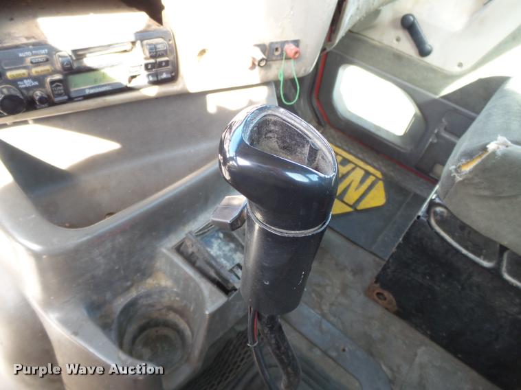 image for item K3421 2000 Sterling A9500 semi truck