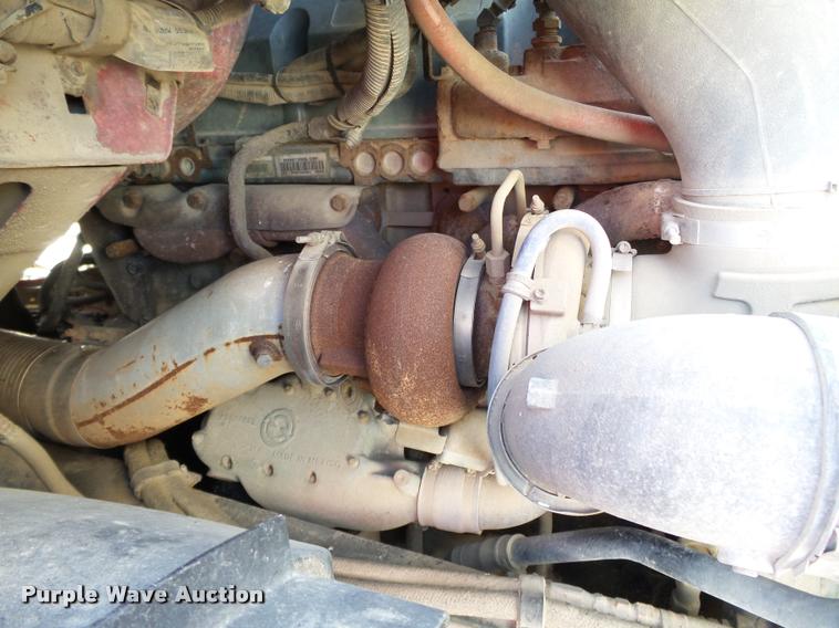 image for item K3422 2000 Sterling A9500 semi truck