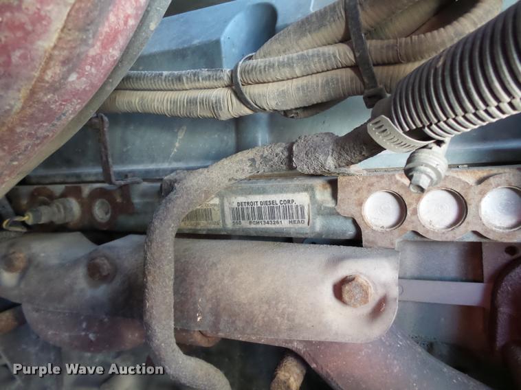 image for item K3422 2000 Sterling A9500 semi truck