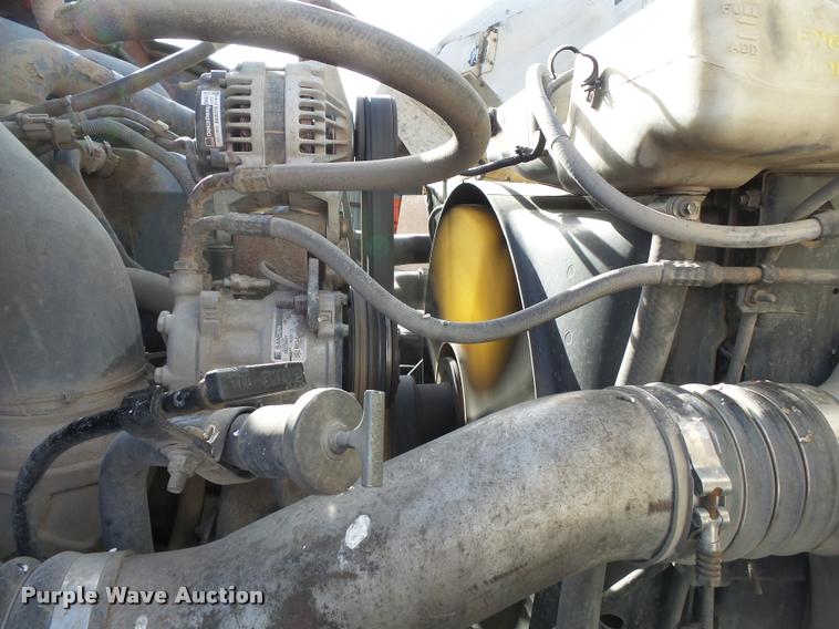 image for item K3422 2000 Sterling A9500 semi truck