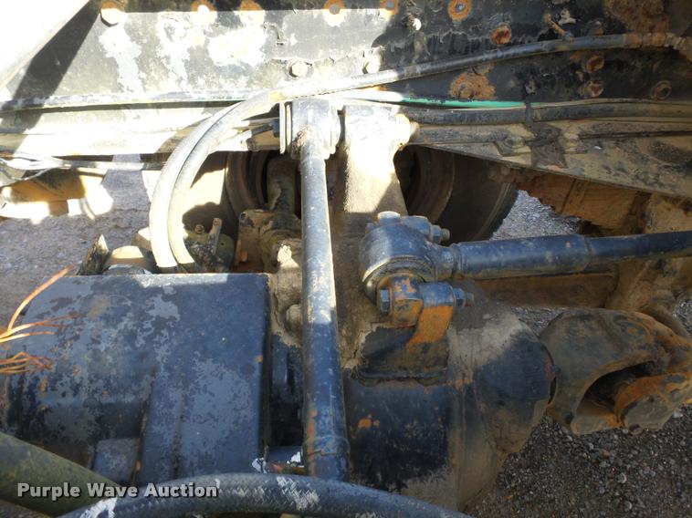 image for item K3423 1993 Freightliner FLD semi truck