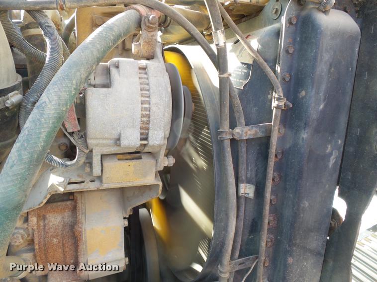 image for item K3423 1993 Freightliner FLD semi truck