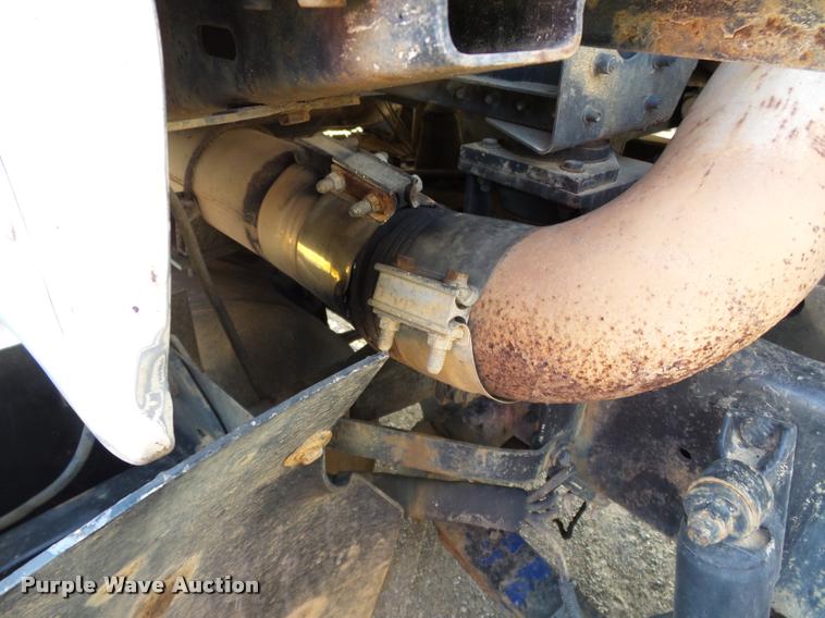 image for item K3423 1993 Freightliner FLD semi truck