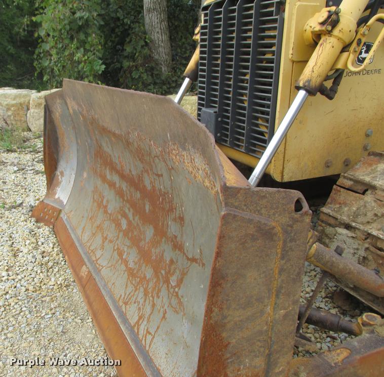 image for item K4211 2002 John Deere 850C LT Series II dozer