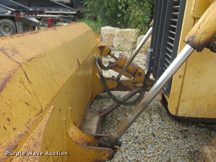 image for item K4211 2002 John Deere 850C LT Series II dozer