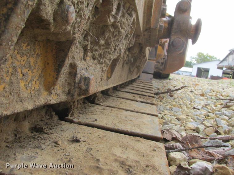 image for item K4211 2002 John Deere 850C LT Series II dozer