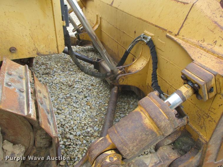 image for item K4211 2002 John Deere 850C LT Series II dozer