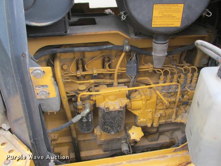 image for item K4211 2002 John Deere 850C LT Series II dozer