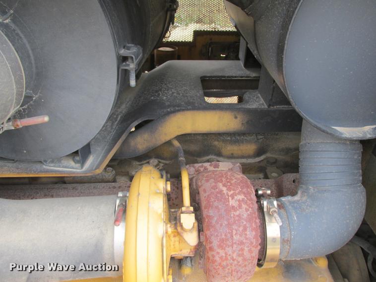 image for item K4211 2002 John Deere 850C LT Series II dozer