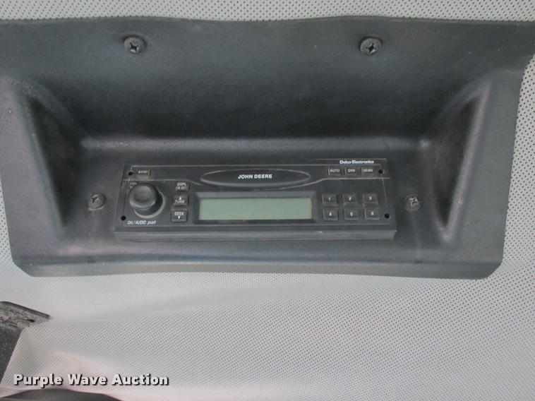 image for item K4211 2002 John Deere 850C LT Series II dozer