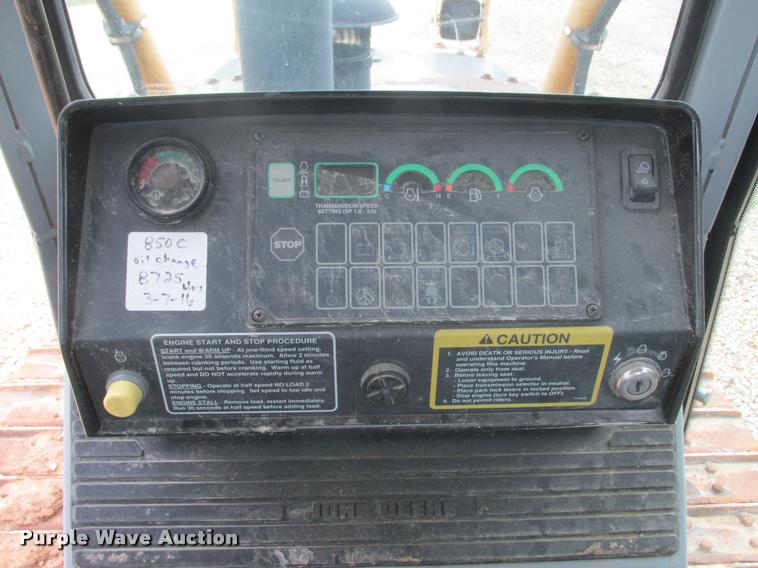 image for item K4211 2002 John Deere 850C LT Series II dozer