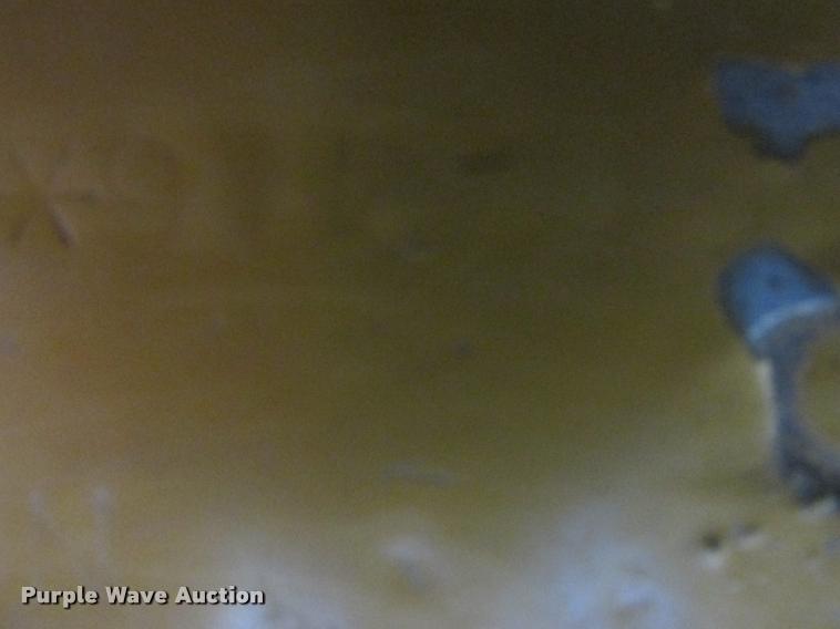 image for item K4211 2002 John Deere 850C LT Series II dozer