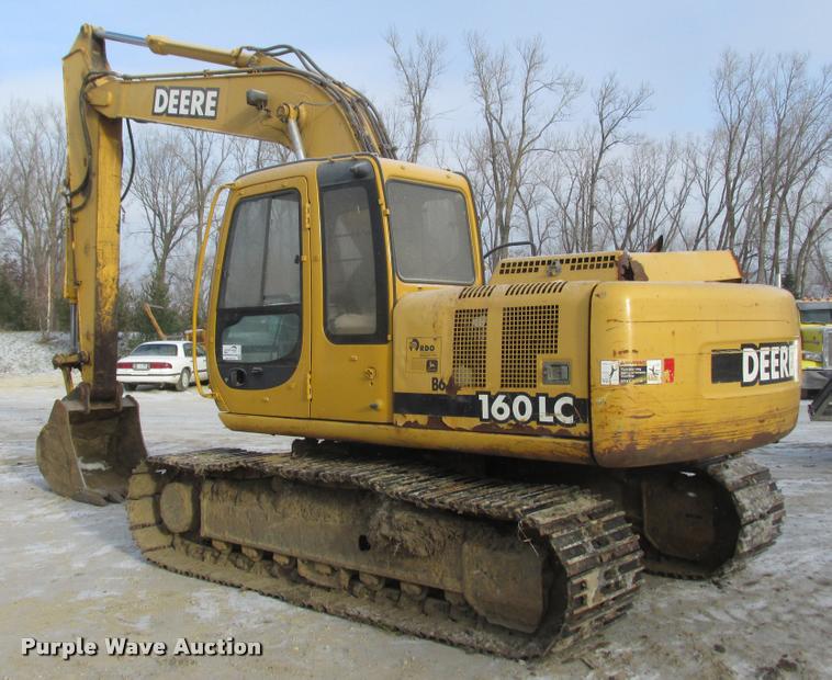 image for item K4217 2002 John Deere 160LC excavator