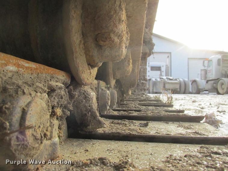 image for item K4217 2002 John Deere 160LC excavator